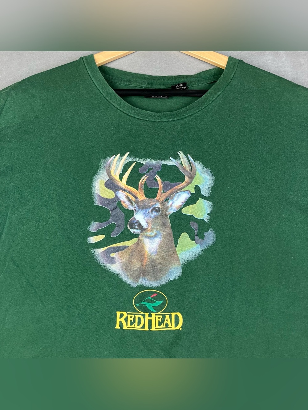 Redhead Men’s Size XL Graphic T-Shirt Green Buck Logo Hunting Short Sleeve. In g